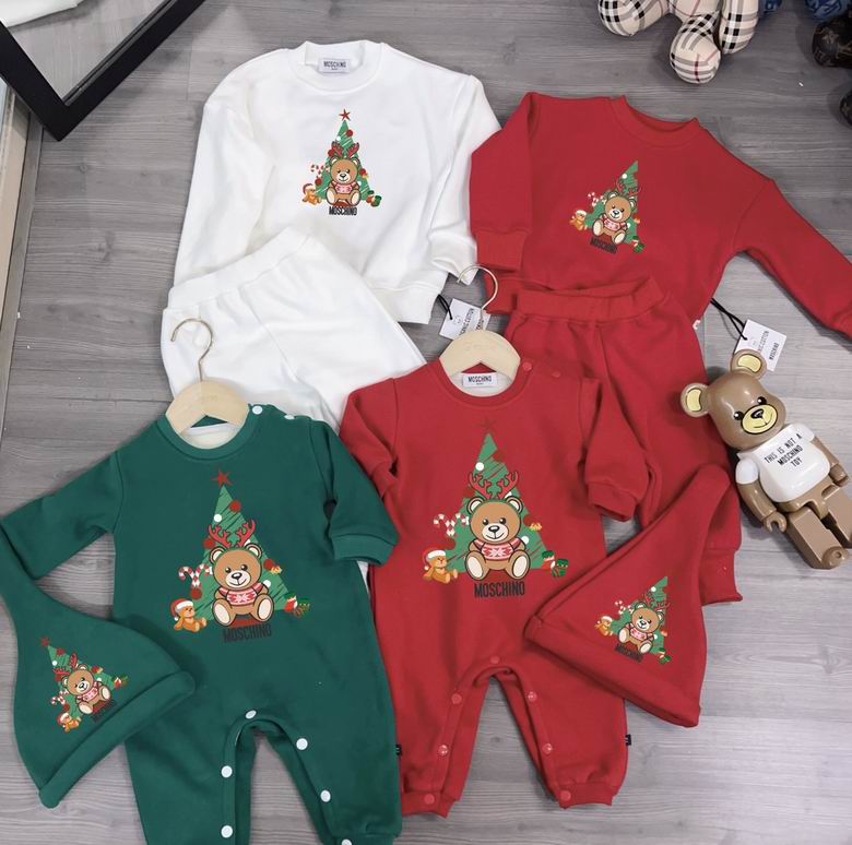 Moschino sz59 66 73 80 90 107